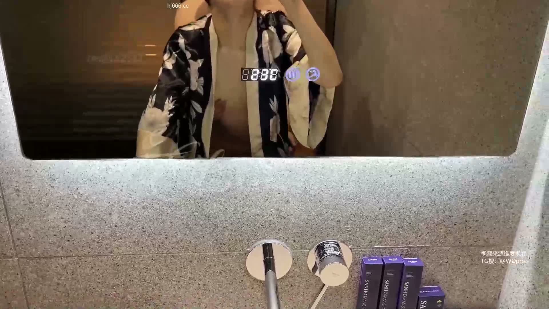 『ELSA林绾绾』2 酒店自拍骑乘(12)